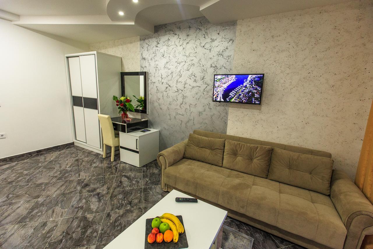 Hotel Hoti II Ulcinj Zewnętrze zdjęcie