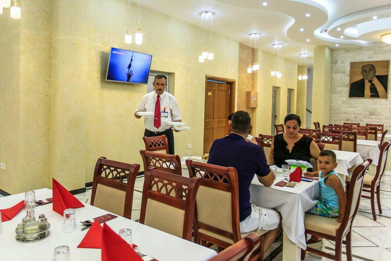Hotel Hoti II Ulcinj Zewnętrze zdjęcie