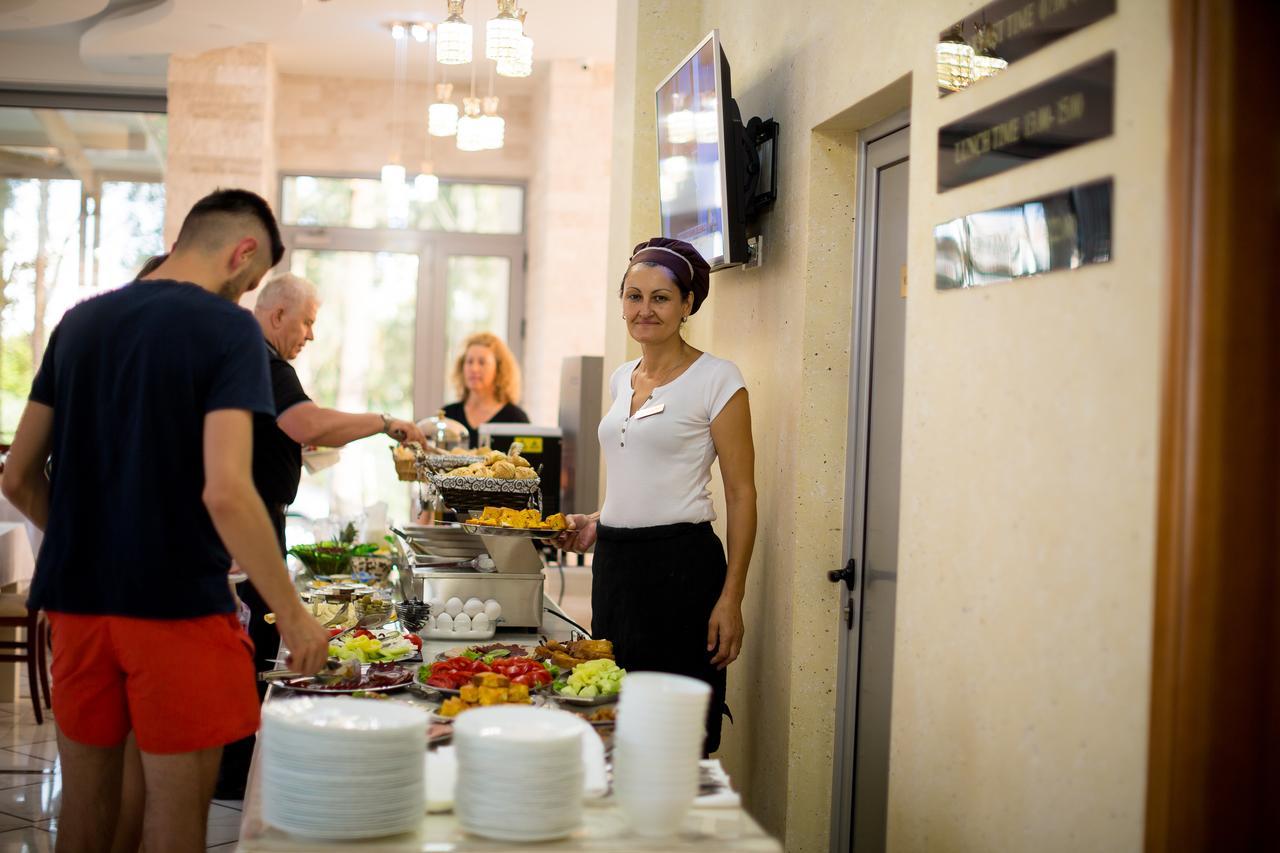 Hotel Hoti II Ulcinj Zewnętrze zdjęcie